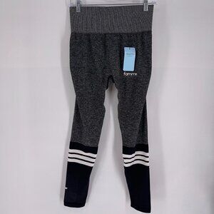 Famme Size M Seamless Wave Black Gray High Rise Leggings